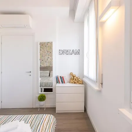 Navigli Charm - Cozy & Apartment Milan
